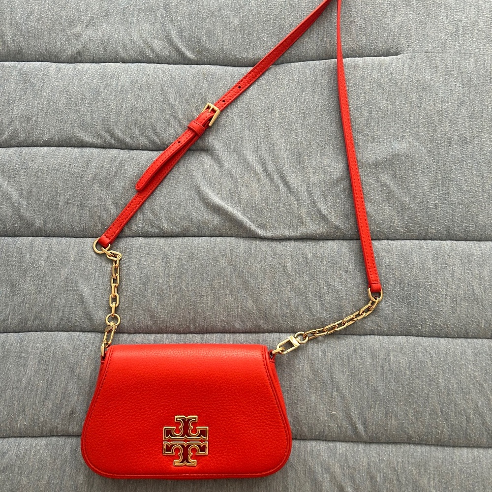 Tory Burch Crossbody!